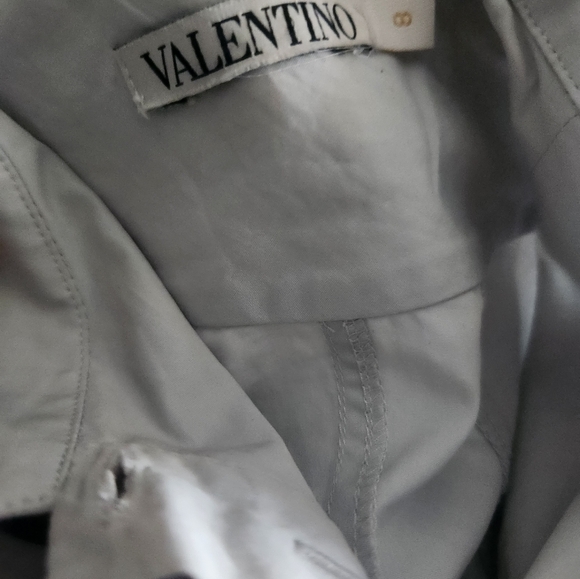 Valentino chambray light blue ruffled blouse shirt.  8/M - Picture 4 of 4